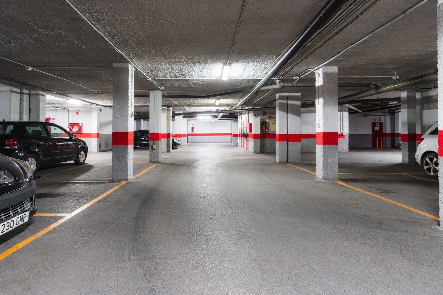 Constitucion Apartment - Free Parking Гранада Экстерьер фото